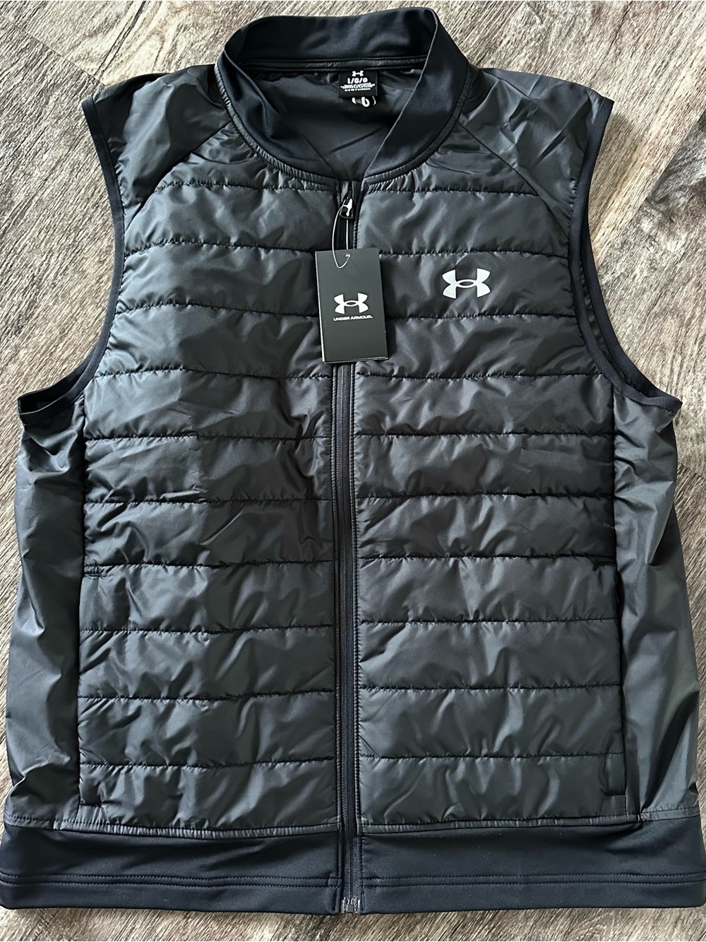 Under Armour UA Launch Insulated Running Vest Men's Large Black 1380870-001 NWT!
